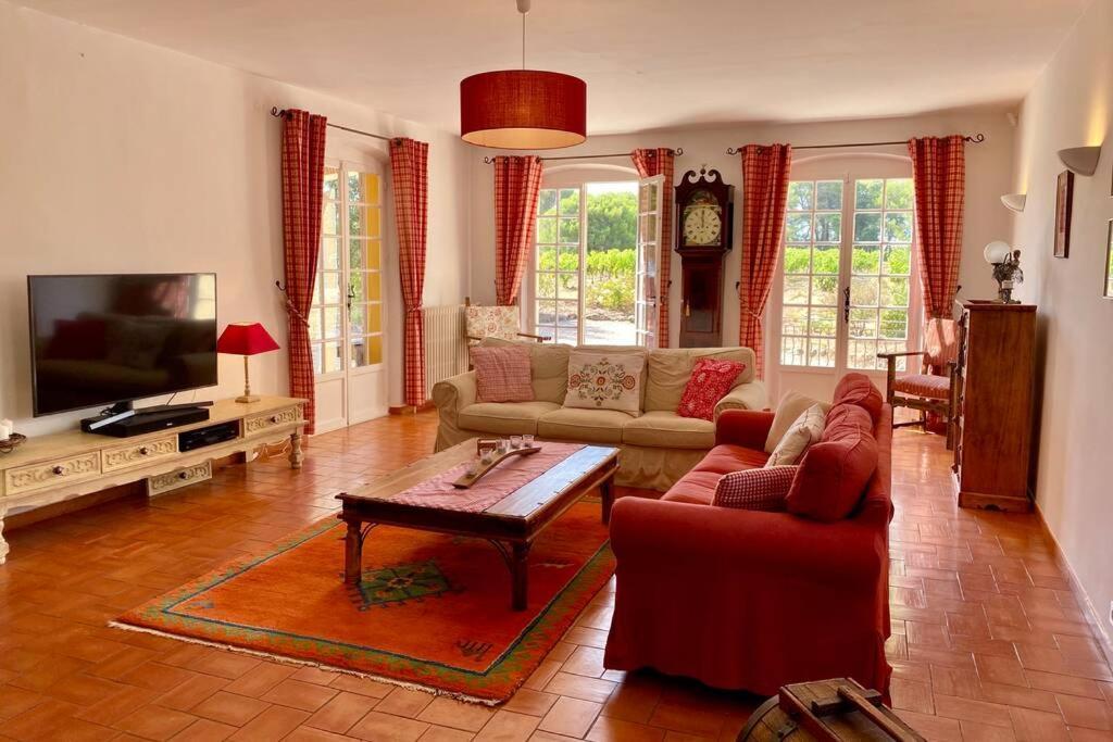 Le Clos Des Pins, Vue Mont Ventoux Roaix 외부 사진